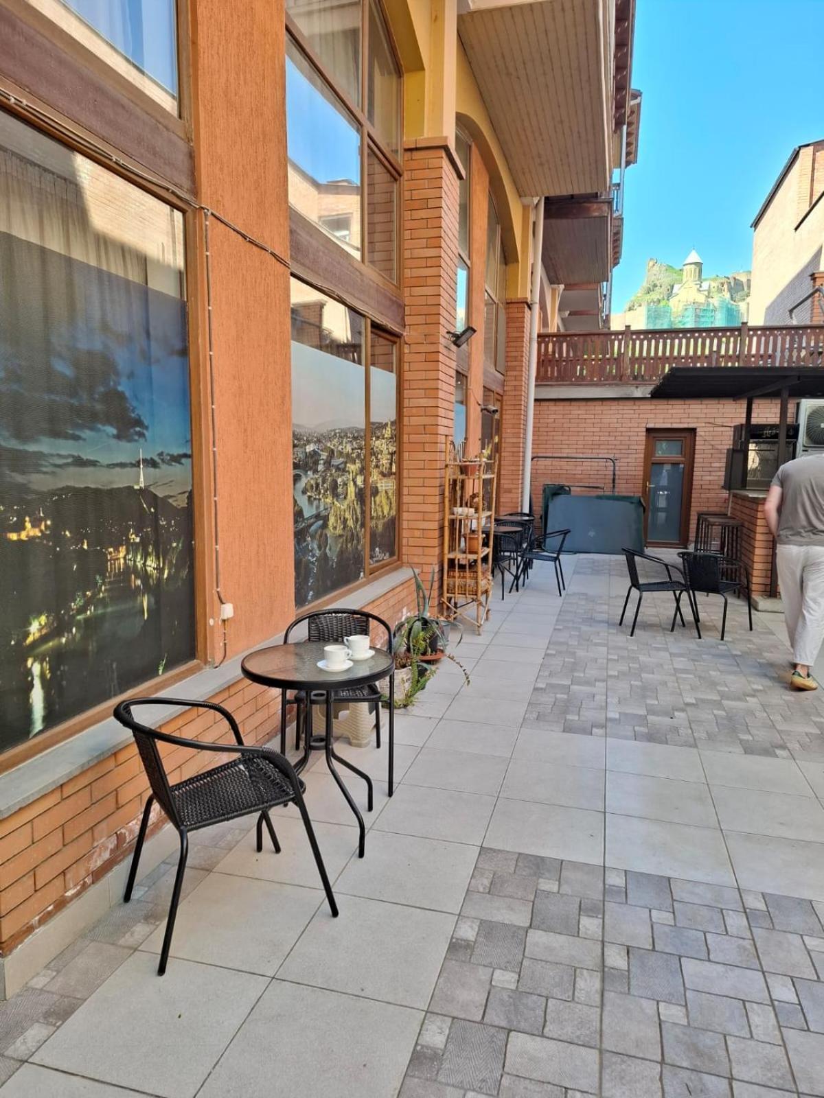 Hotel Alaverdi Palace Tbilisi Exterior photo