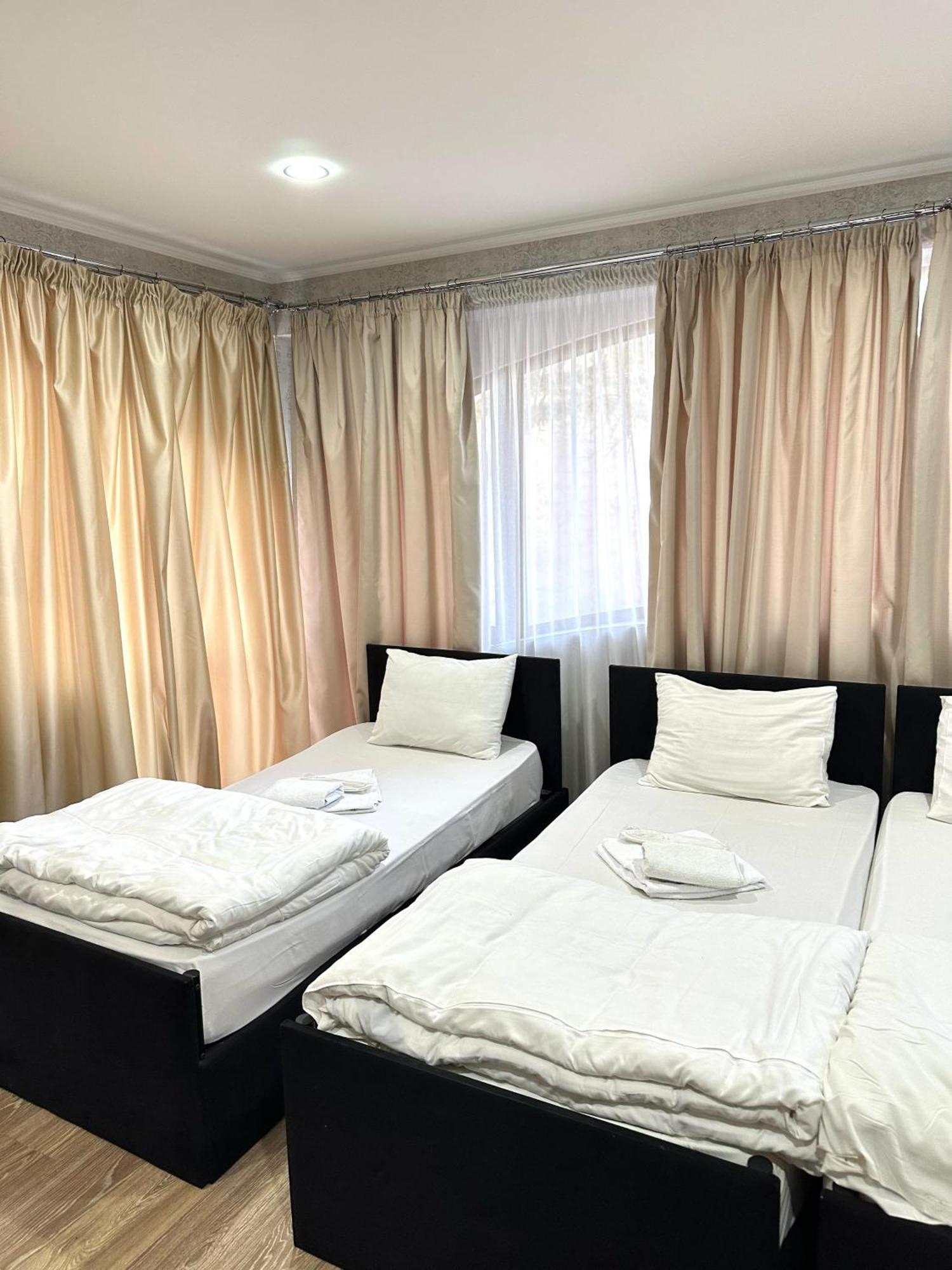 Hotel Alaverdi Palace Tbilisi Exterior photo